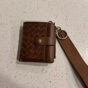 Andar Timber The Lo Woven Wallet with Strap